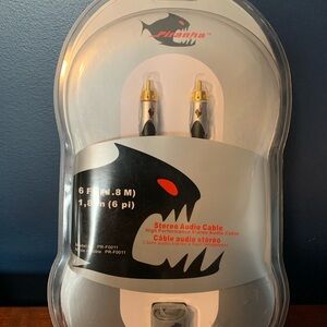 Piranha 6 foot Stereo Audio Cable 24 k Gold plated NWT